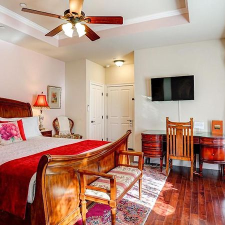 The River Belle Inn Healdsburg Bagian luar foto