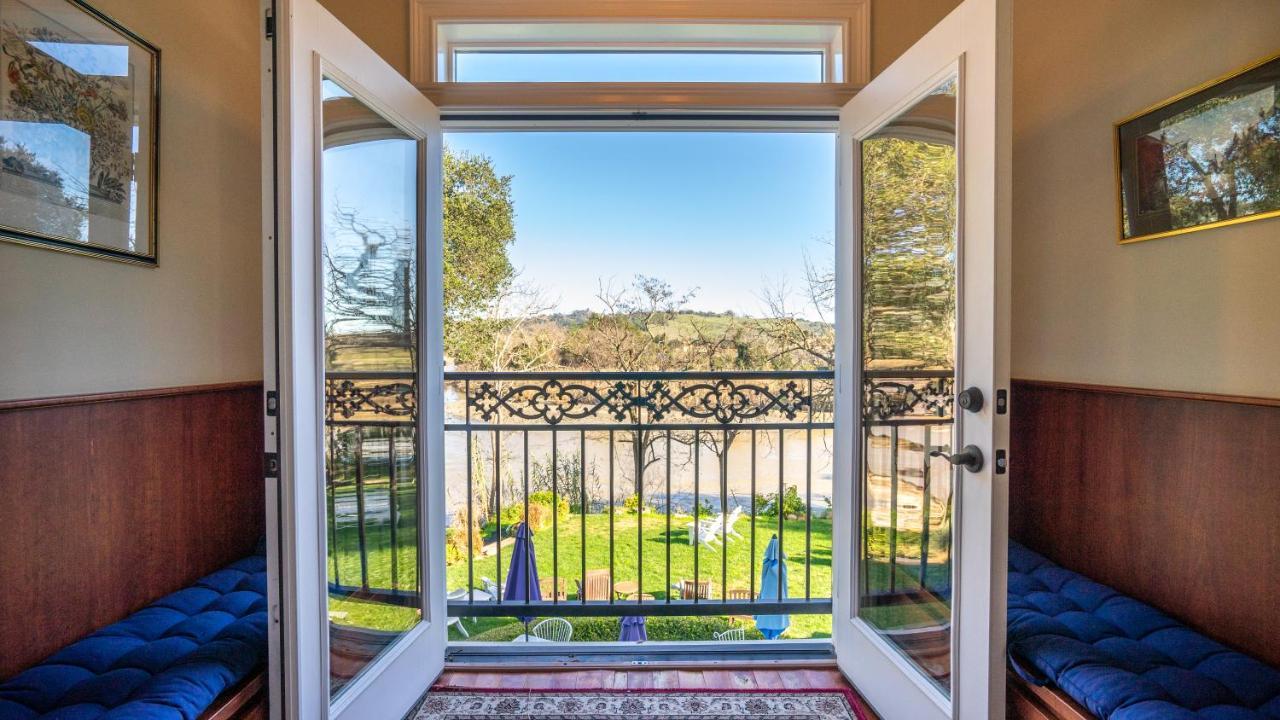 The River Belle Inn Healdsburg Bagian luar foto