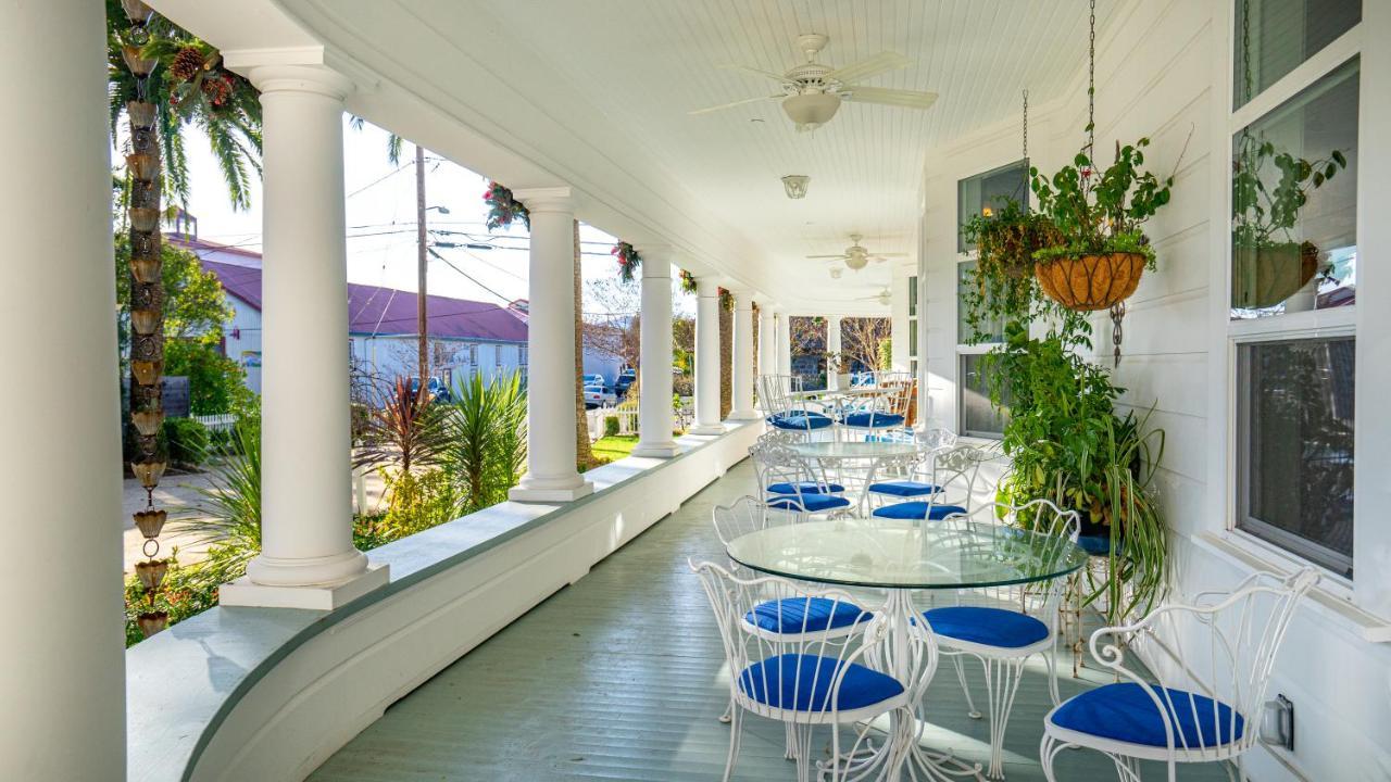 The River Belle Inn Healdsburg Bagian luar foto